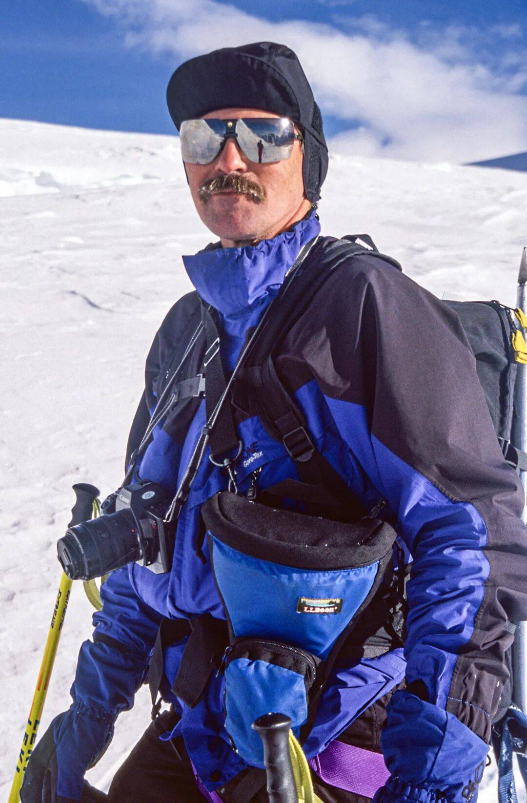 ”掩盖了户外服饰更复杂的历史AG真人平台被神化的“军线(图5)